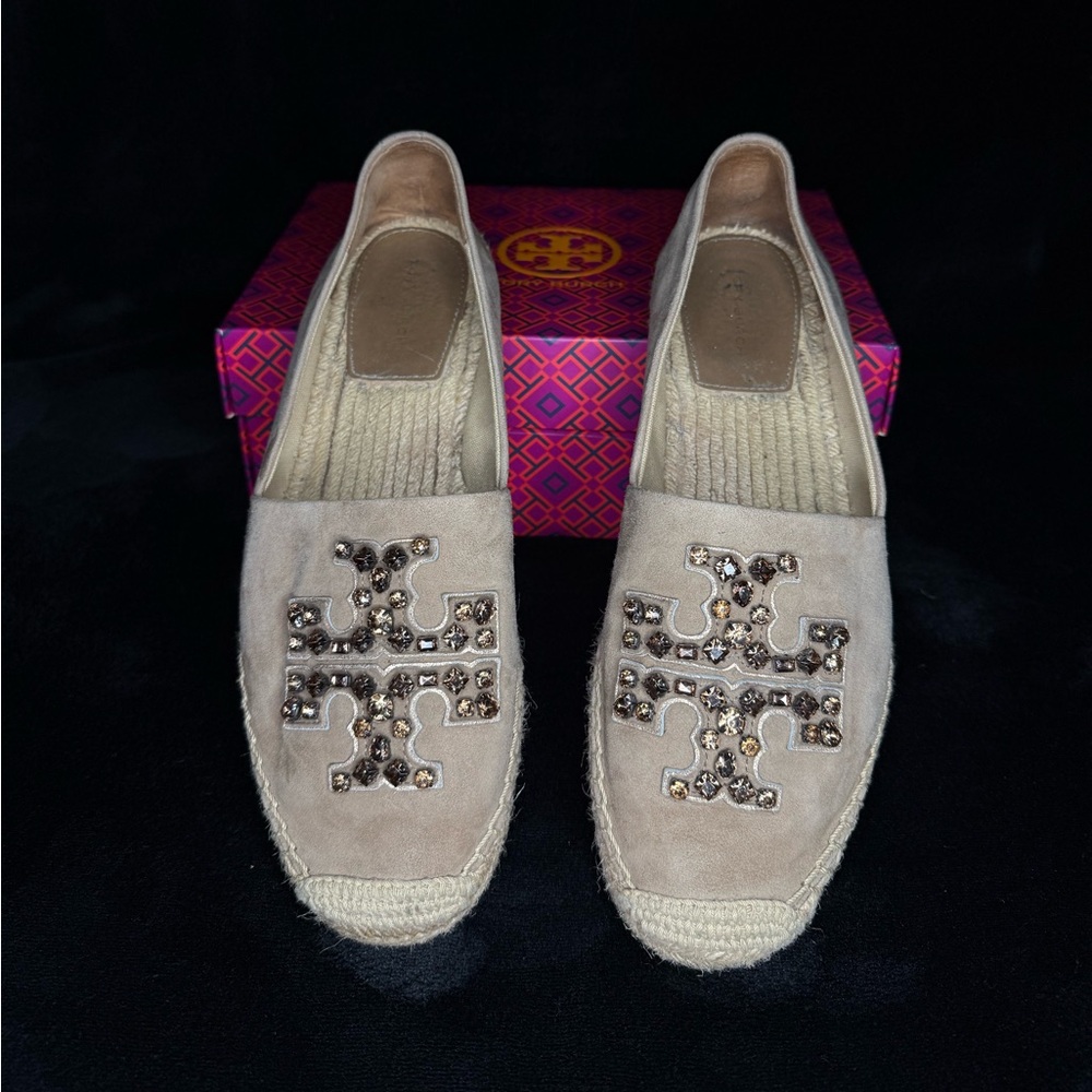 🥿 Tory Burch Beige Espadrilles w/ Embellished Logo 🥿